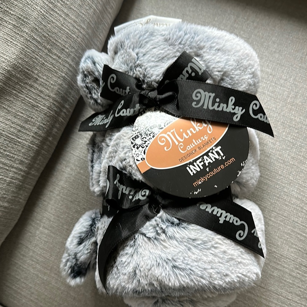 Brand new Minky Couture Infant blanket